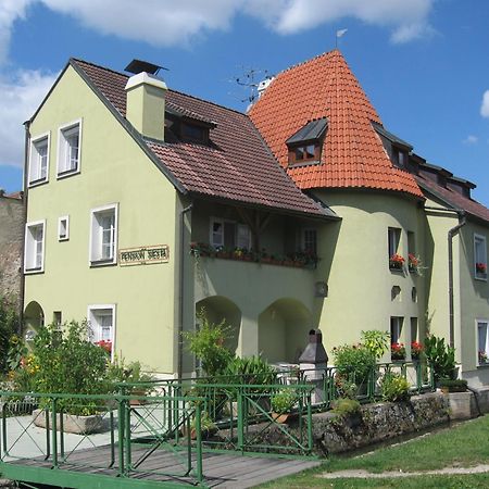 Třeboň Pension Siesta מראה חיצוני תמונה